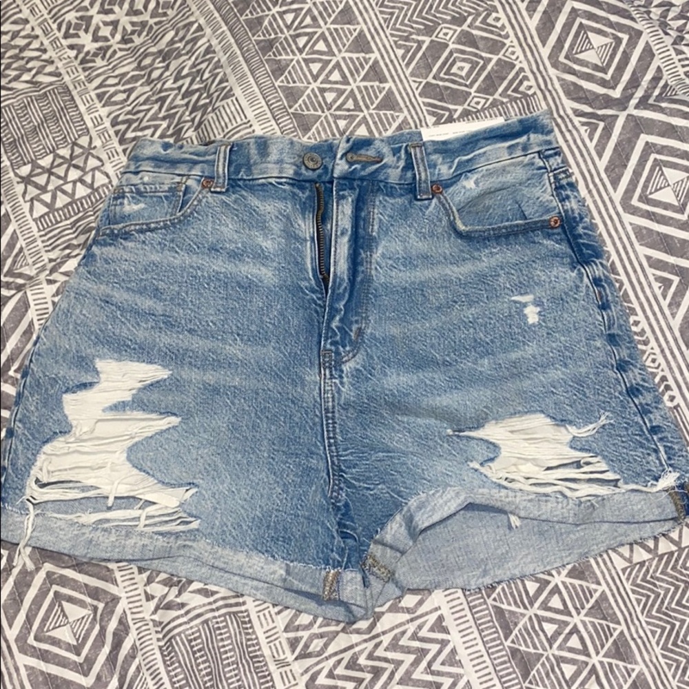NWT AE Curvy Mom Shorts